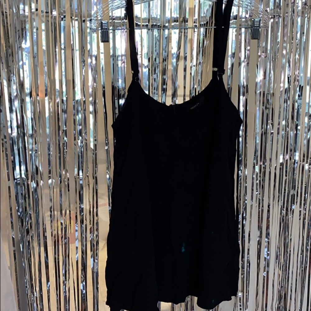 Flowy Tank